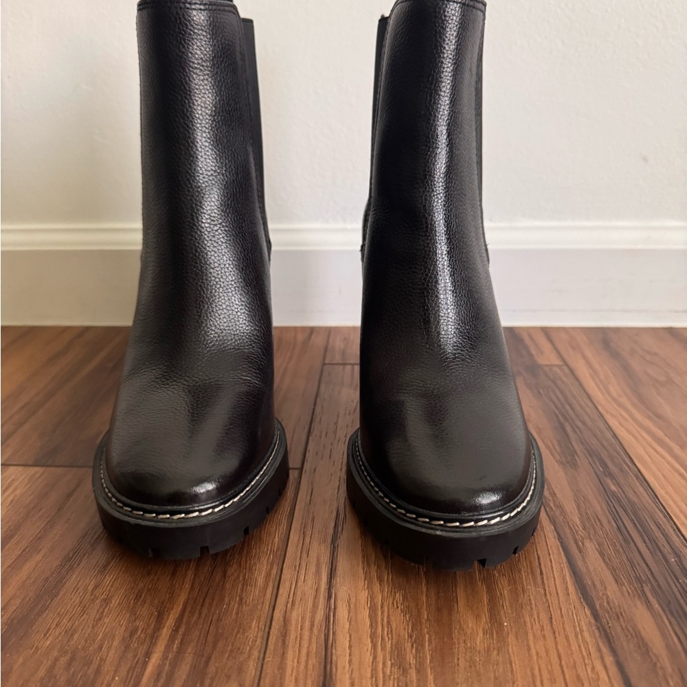 Tory Burch Chelsea 70mm Lug Bootie (Women) in Perfect Black, Size 8.5M